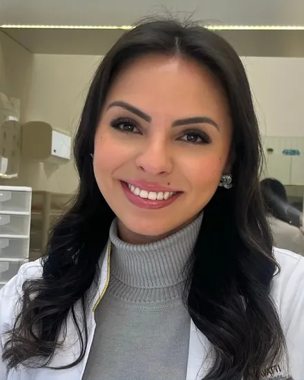 Dra. Stheffany Campos